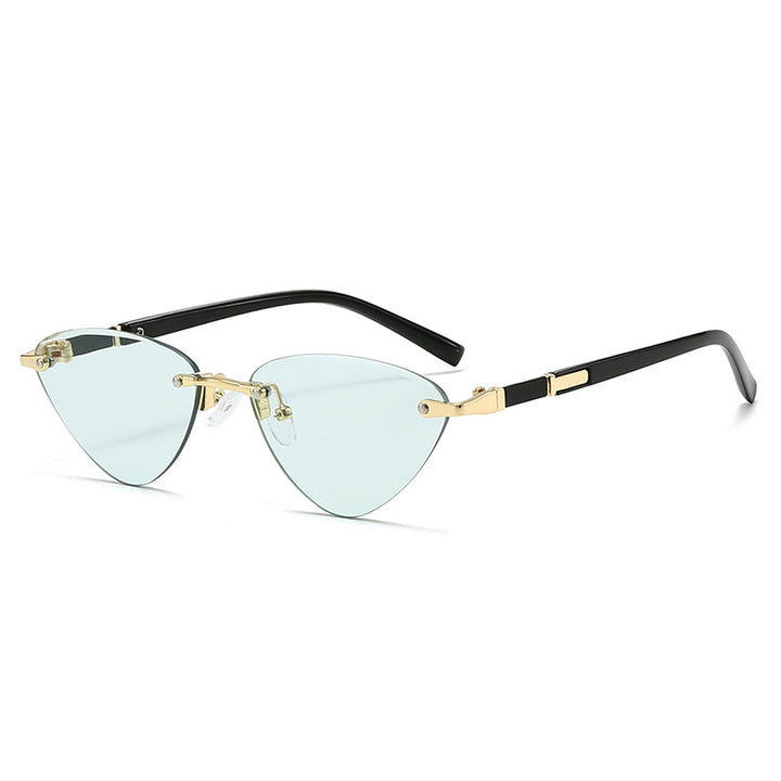 Dame moteriktig Cat-Eye solbrille med elegant metallramme Luvikno