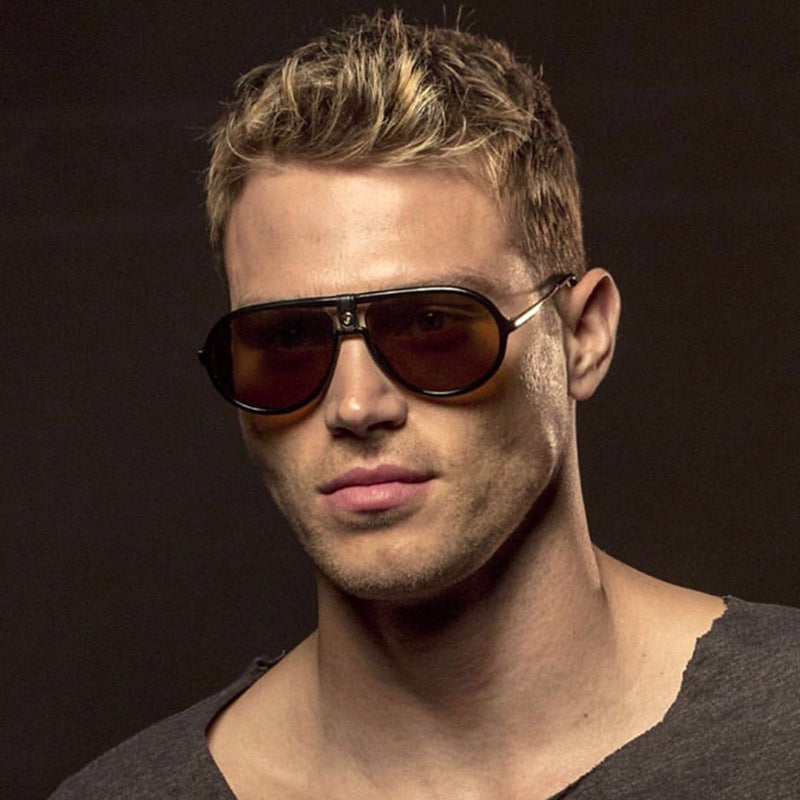 Dame moteriktig vernebrille med unikt dobbelt rammedesign Luvikno