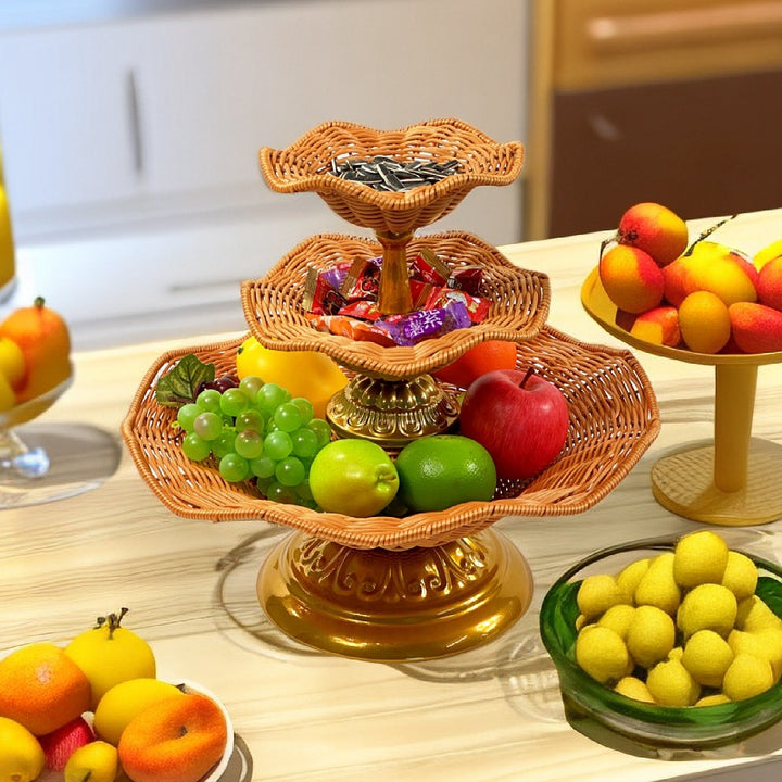 Damer elegant Tablettstativ laget av flettet materiale Luvikno