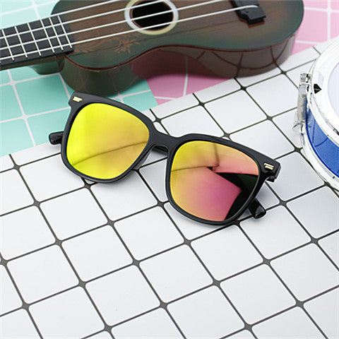 Dame moteriktig oversized solbrille med firkantet ramme og UV-beskyttelse Luvikno
