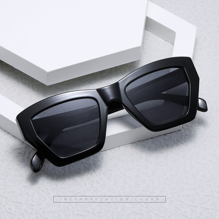 Damer trendy solbriller i moderne geometrisk design Luvikno