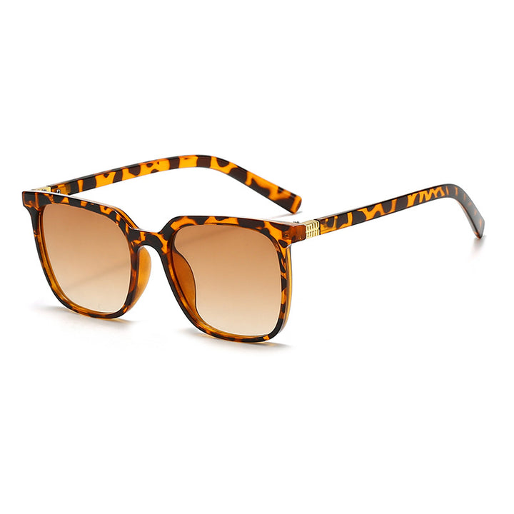 Dame moteriktig oversized solbrille Luvikno