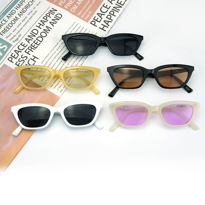 Damer Modische Cat-Eye Solbrille med elegant transparent ramme Luvikno