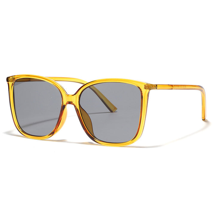 Dame cat-eye solbrille med luksuriøs transparent ramme og UV-beskyttelse Luvikno
