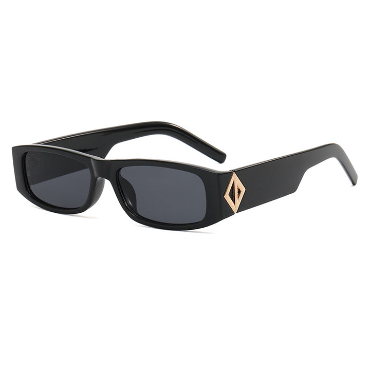 Damer moteriktig rektangulær solbrille med stilfull metallapplikasjon Luvikno