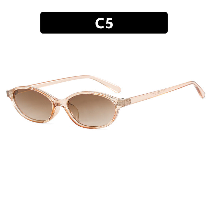 Dame moteriktig solbrille med elegant oval ramme og UV-beskyttelse Luvikno