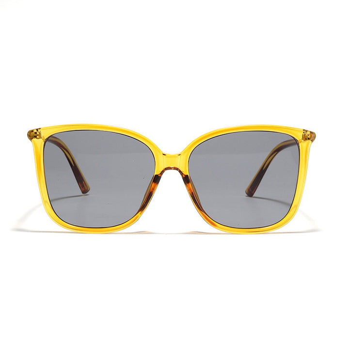 Dame cat-eye solbrille med luksuriøs transparent ramme og UV-beskyttelse Luvikno