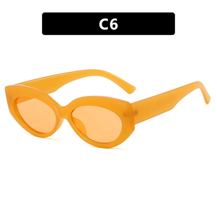 Dame Cat-Eye solbriller i stilfullt plastdesign Luvikno
