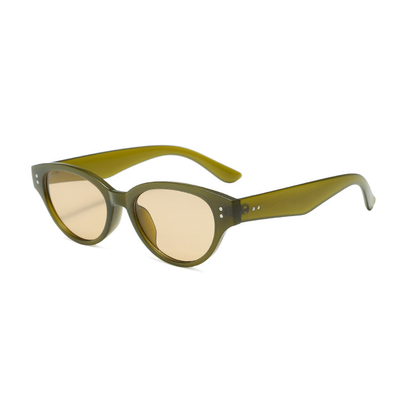 Dame Cat-Eye solbriller med elegant plastisk ramme og UV-beskyttelse Luvikno