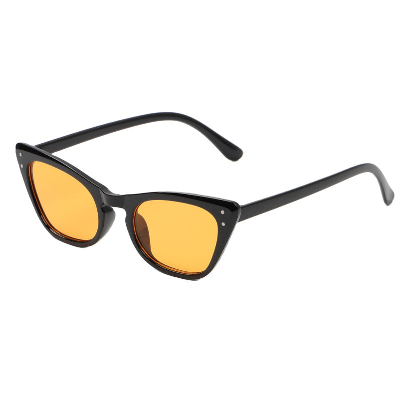 Dame cat-eye-solbriller med UV-beskyttelse og elegant design Luvikno