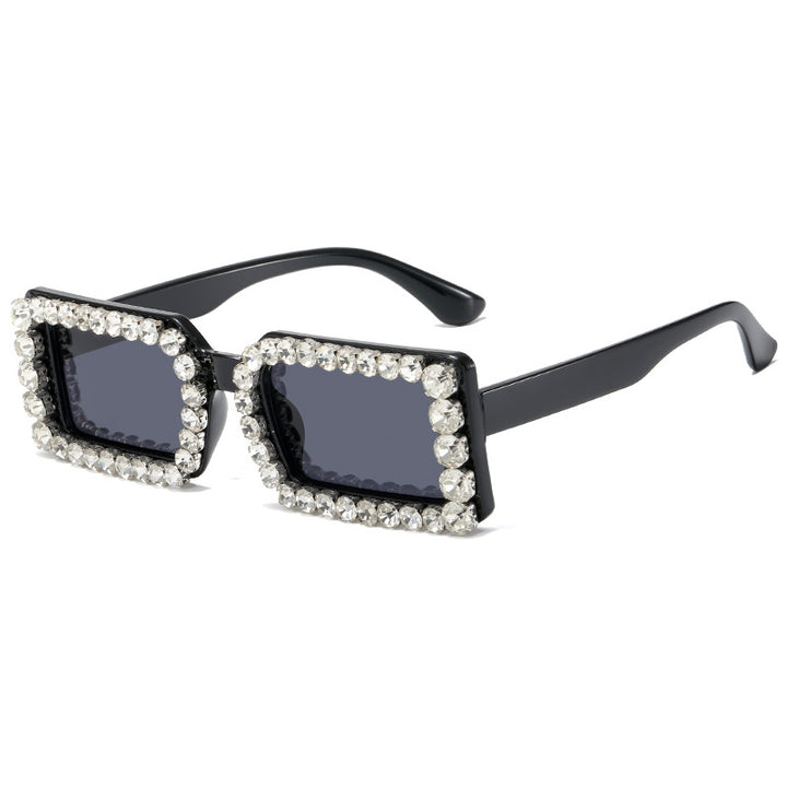 Dame moteriktig solbrille med glitrende rammedekorasjon Luvikno
