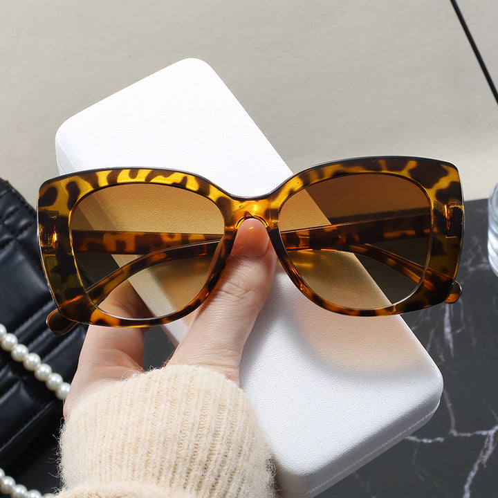 Dame Oversized-solbriller med elegant design Luvikno