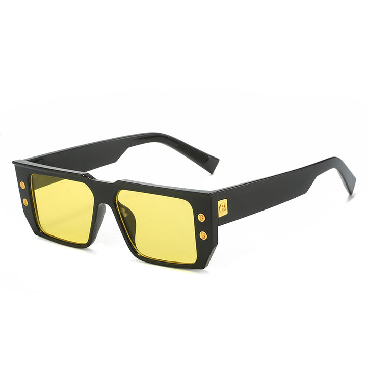Dame moteriktig klar brille med gyldne detaljer Luvikno