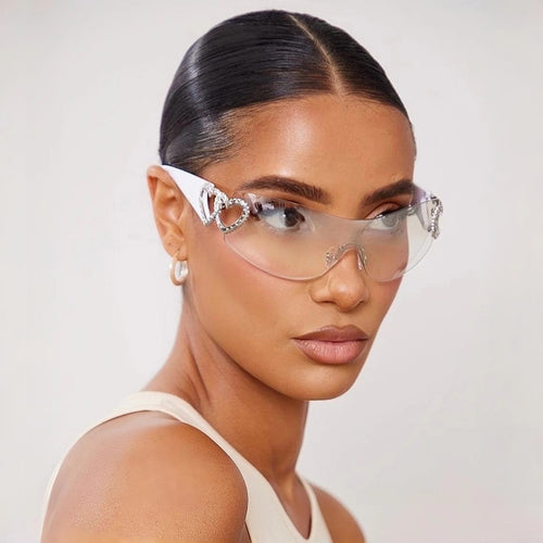 Dame designer-solbrille med luksuriøs hjerte-akseent Luvikno