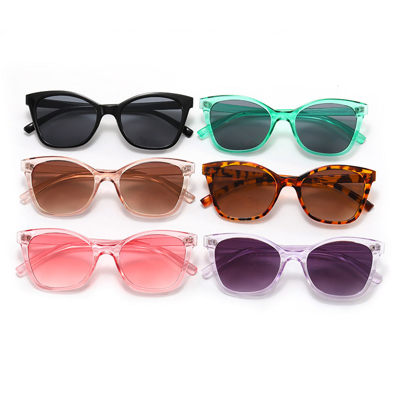Damer elegante solbriller i moderne katteøye stil Luvikno