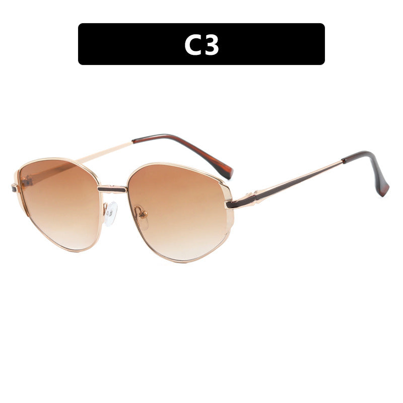 Dame moderne geometrisk solbrille med stilfull metallramme Luvikno