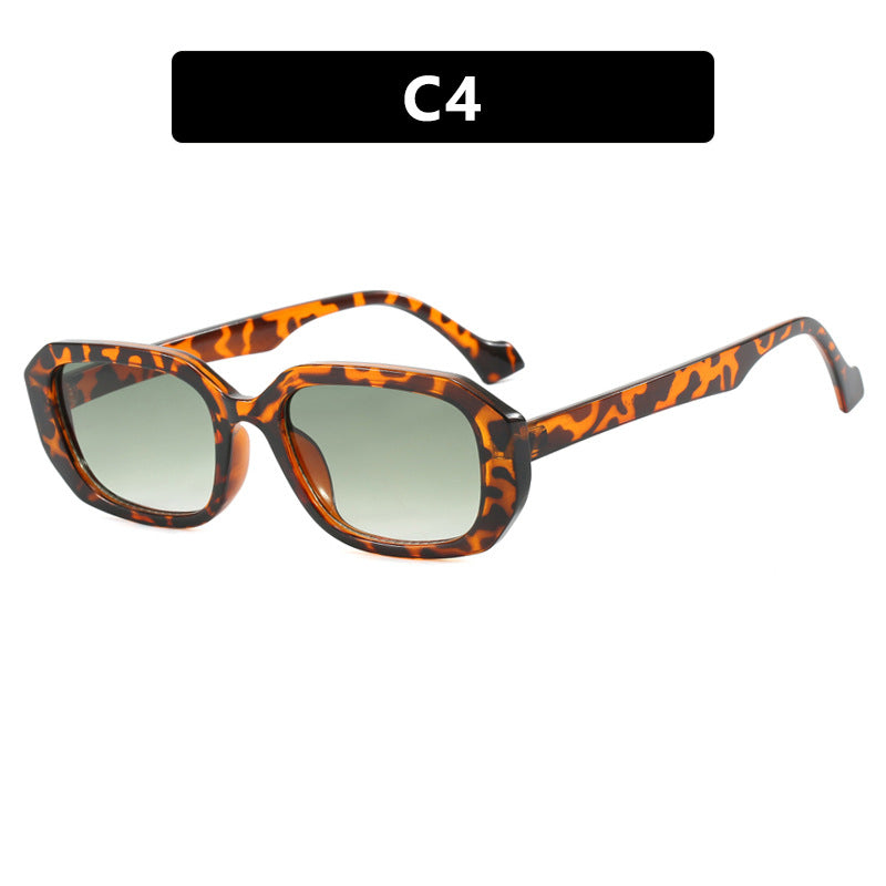 Dame moteriktig solbrille med elegant geometrisk design Luvikno