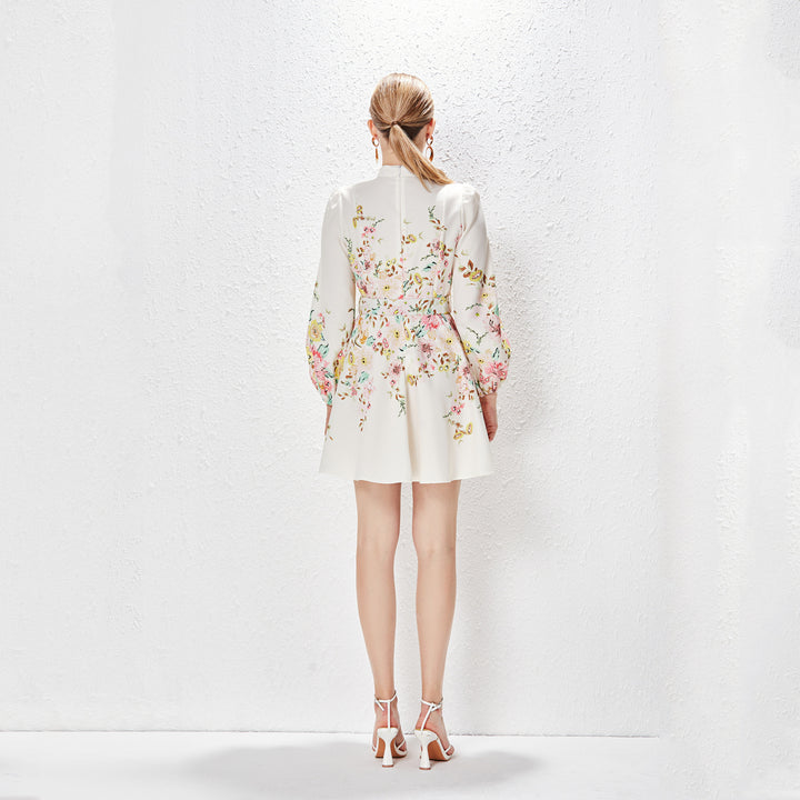 Luvik | Kuviollinen minimekko napilla