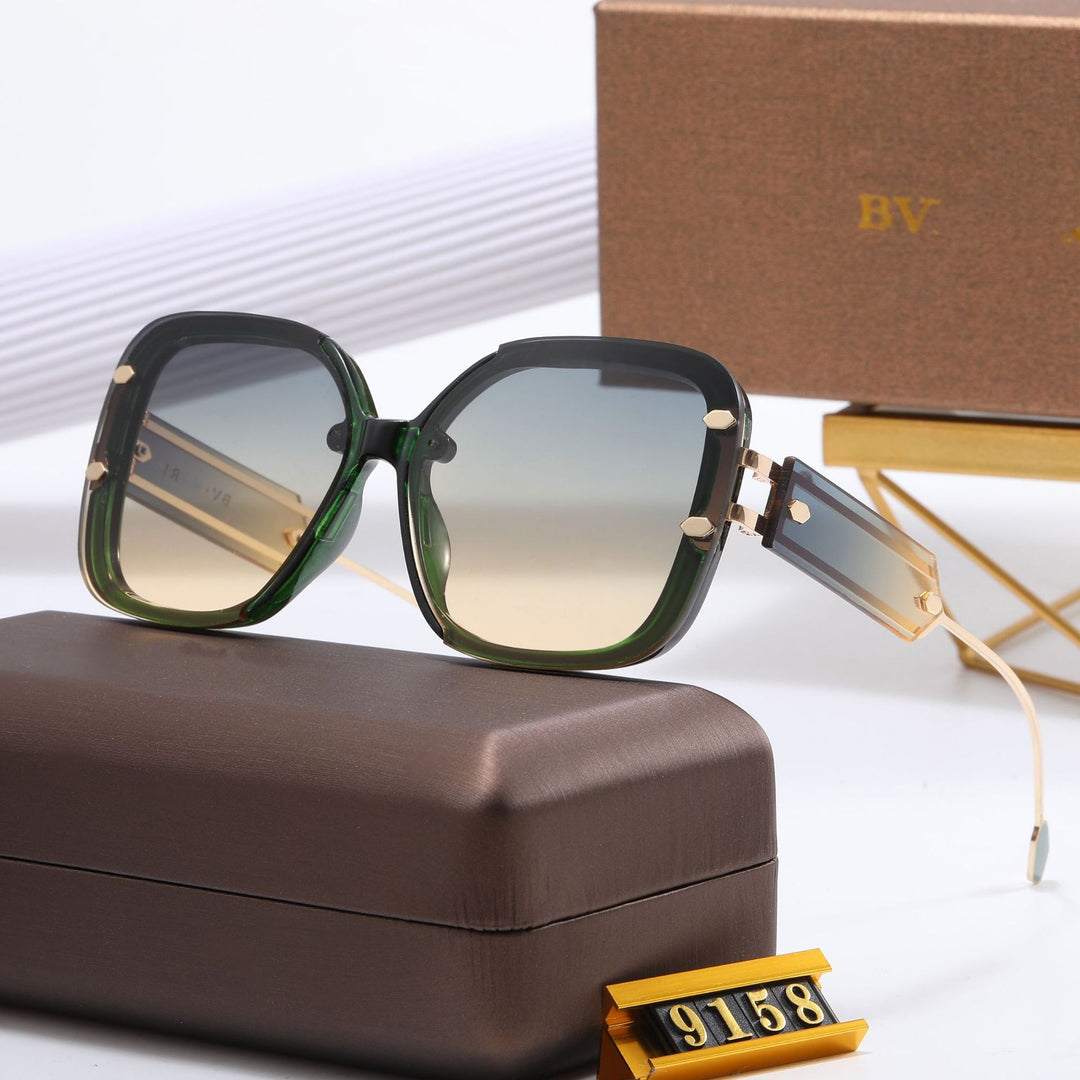 Dame designer-solbrille med ekstravagant ramme Luvikno