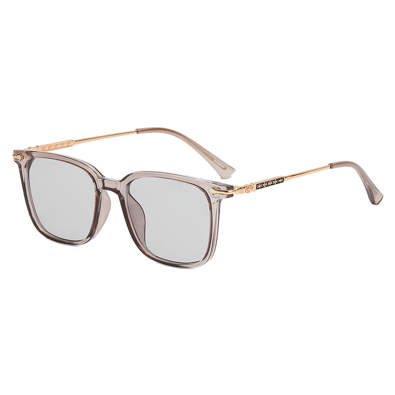 Dame firkantet designerbrille med elegant ramdesign Luvikno