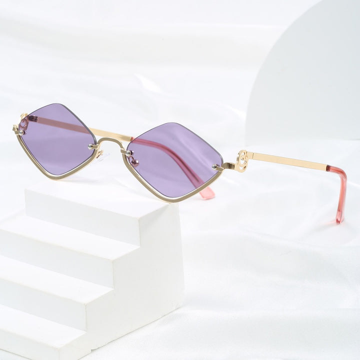 Dame mote kvadratisk solbrille med luksuriøs metallramme Luvikno
