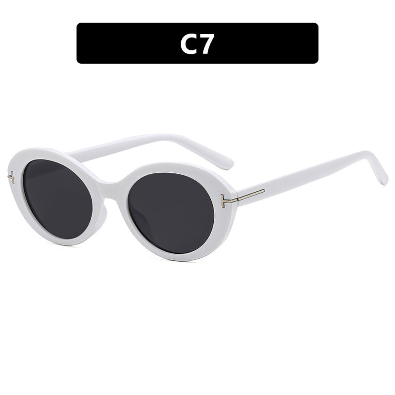 Dame moteriktig solbrille med innovativ oval ramme og UV-beskyttelse Luvikno