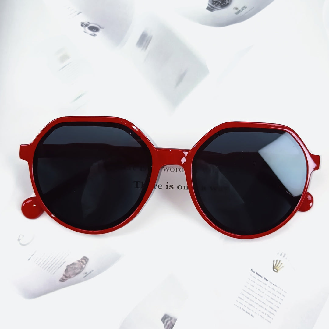 Dame Geometrisk solbrille med ekstravagant aksent Luvikno
