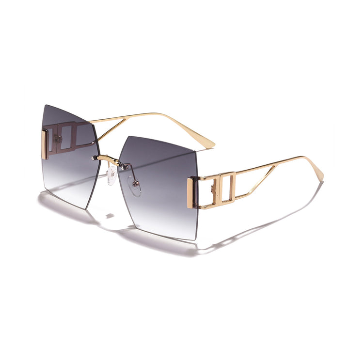 Dame kvadratisk solbrille med luksuriøs metallramme Luvikno
