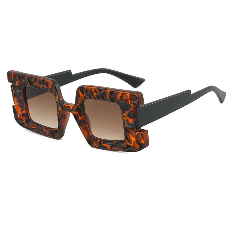 Dame oversized solbrille med strukturert ramme Luvikno