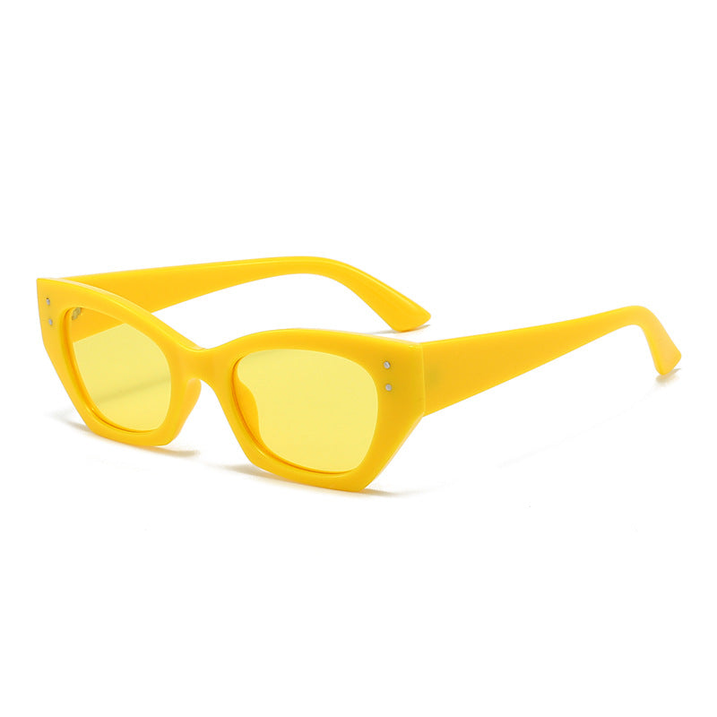 Dame moderne motefull solbrille i innovativt design Luvikno
