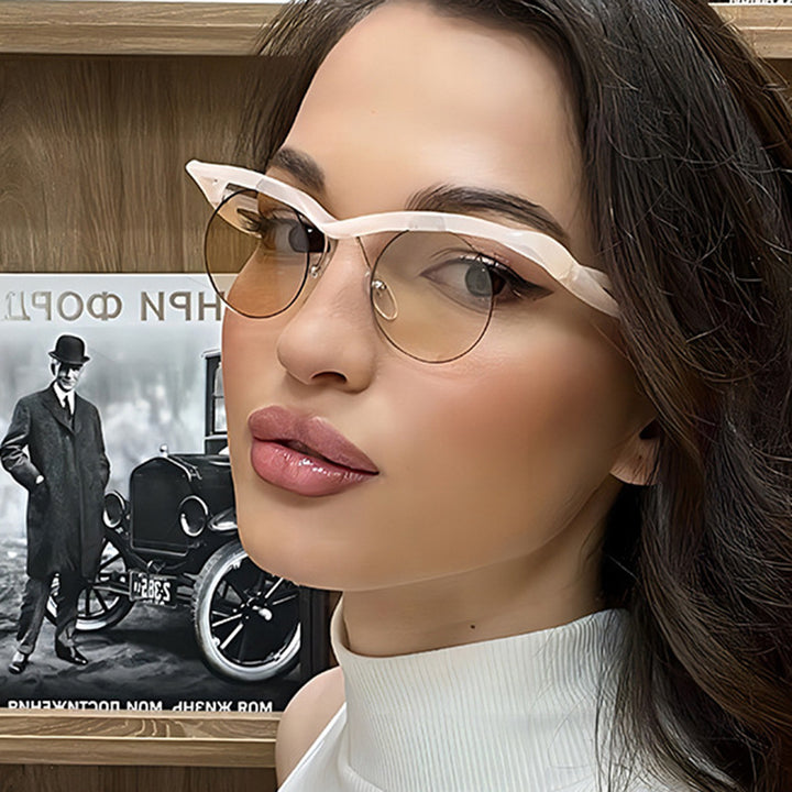 Damer futuristisk solbrille med buet ramme og polariserte linser Luvikno