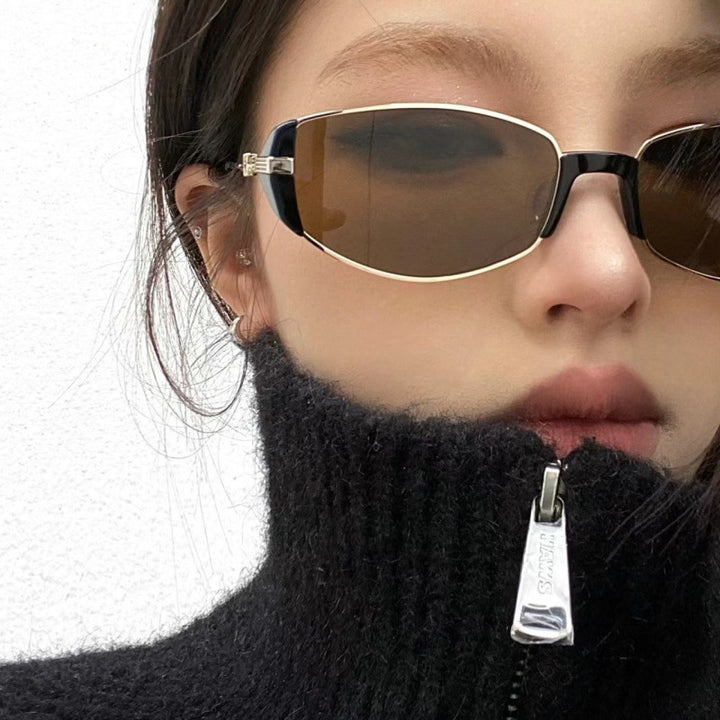 Dame elegant lesebrille med metallramme Luvikno