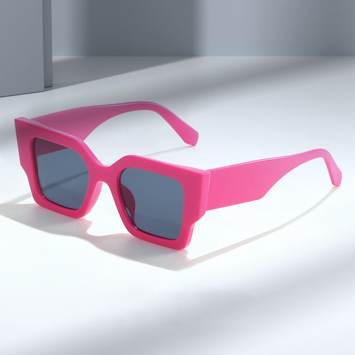 Dame Modisquadrat solbrille med bred ramme og UV-beskyttelse Luvikno