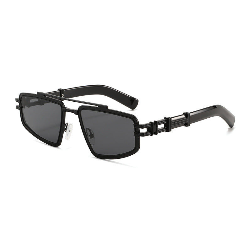Dame Designer-solbrille med filigran metallramme og polariserte glass Luvikno