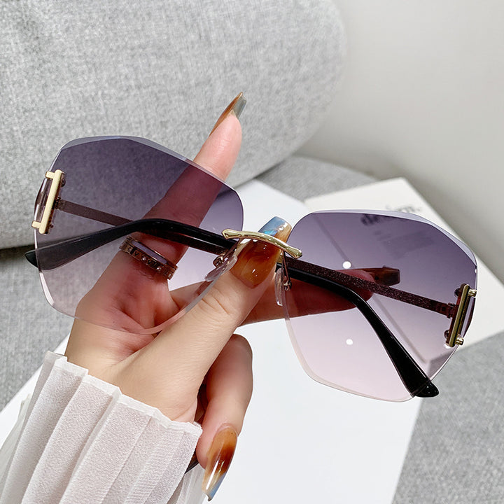 Dame futuristisk kvadrat solbrille Luvikno