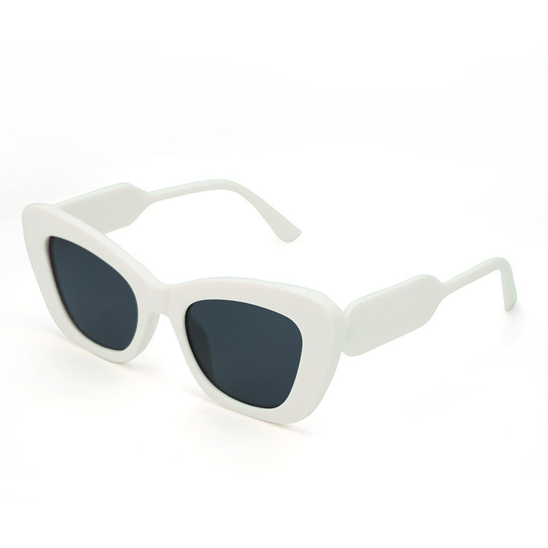 Dame Cat-Eye solbriller med stilige detaljer Luvikno