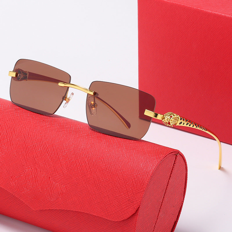Dame Kvadratisk Solbrille i Elegant Stil Luvikno