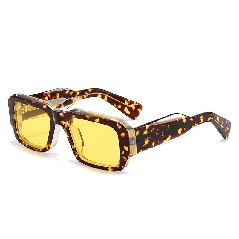 Dame Designer solbrille i robust og elegant stil Luvikno