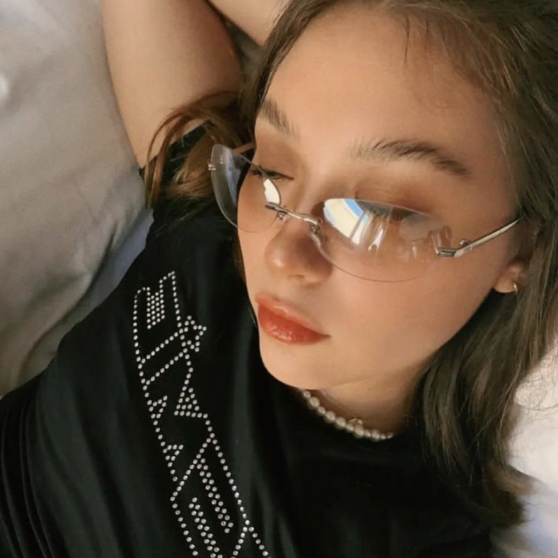 Dame moteriktig solbrille i elegant halvramme-B design Luvikno