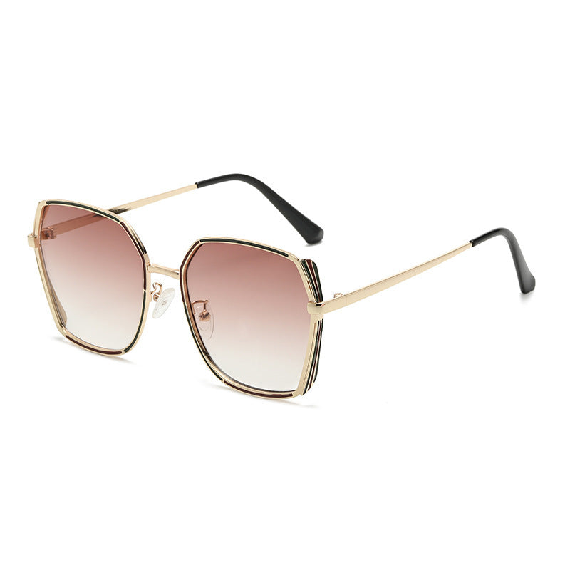 Dame stor og elegant solbrille Luvikno