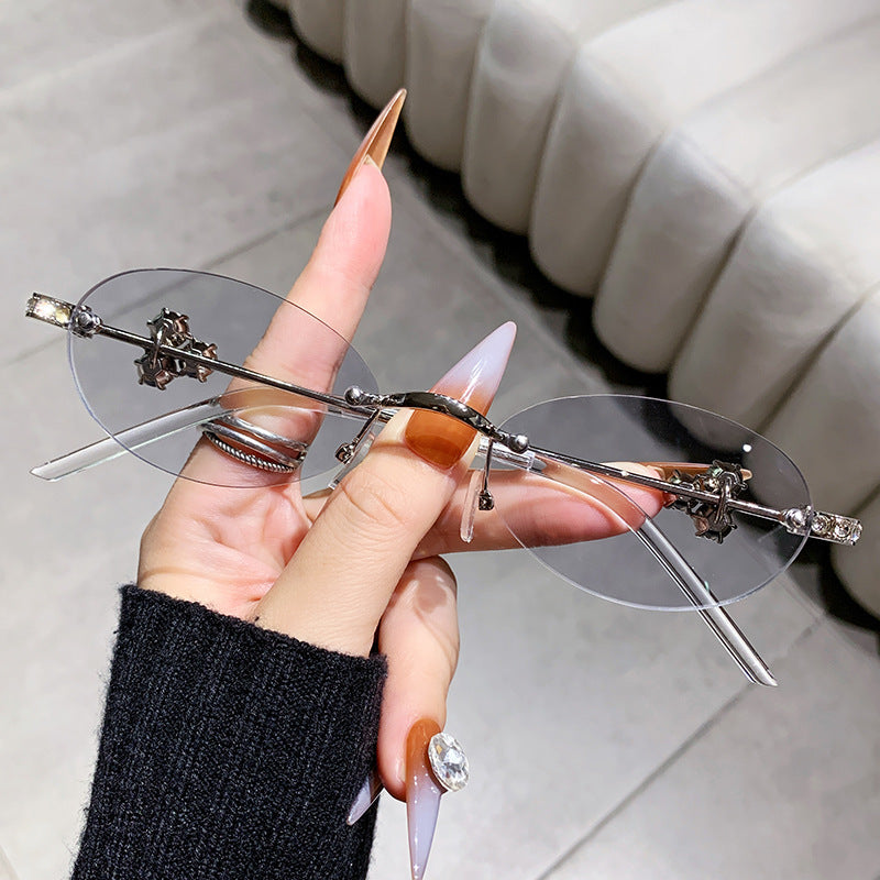 Dame elegant solbrille med geometrisk ramme Luvikno