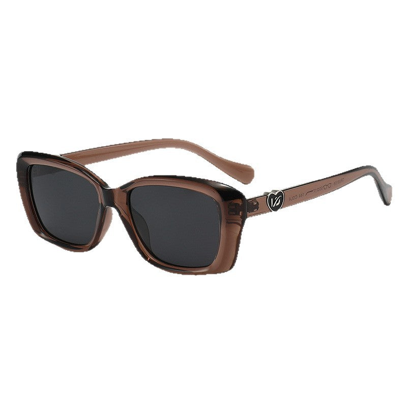 Kvinnenes modne solbriller i elegant oversized design Luvikno