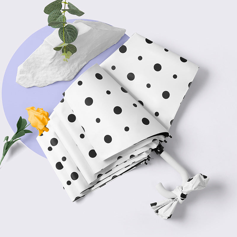 Dame elegant og kreativ sammenleggbar paraply med hjerte-design Luvikno
