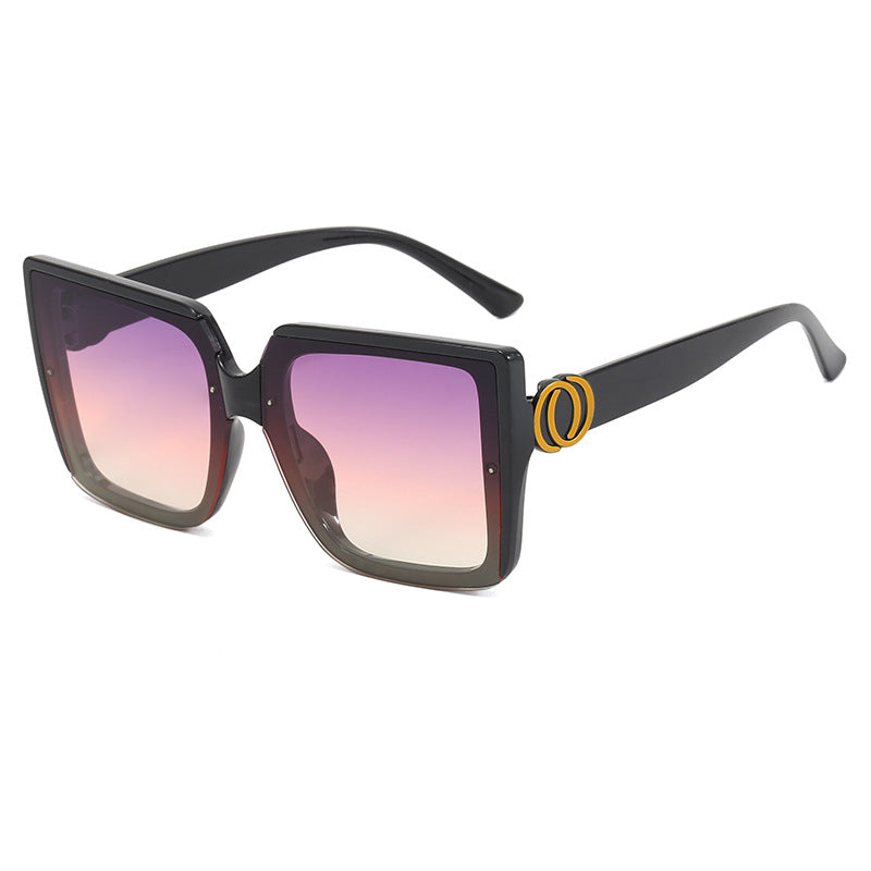 Dame firkantet solbrille med unikt dekkselement Luvikno