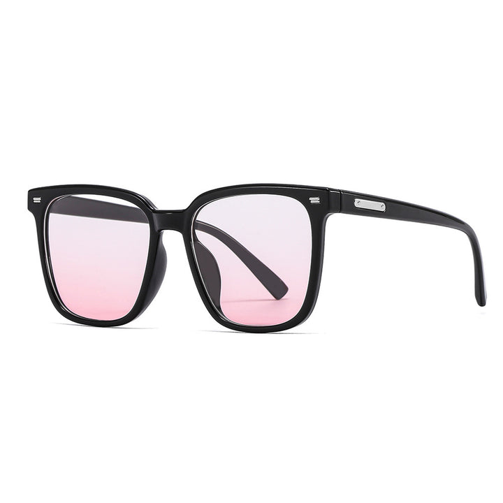 Dame designer solbrille i avslappet stilfull ramme Luvikno