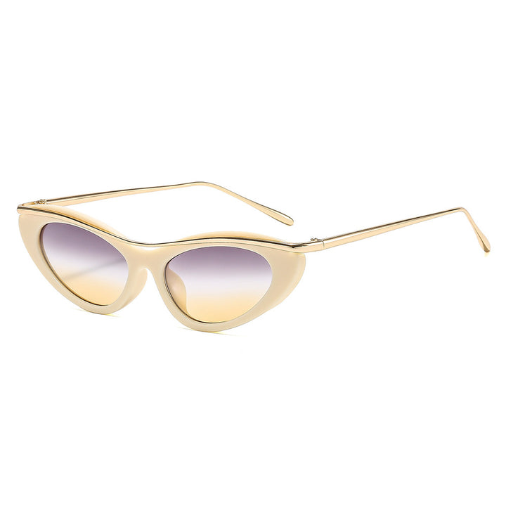 Dame Cat-Eye solbriller med elegant metallramme Luvikno