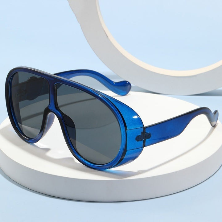 Dame Sporty Oversized Solbriller med innovativt design Luvikno