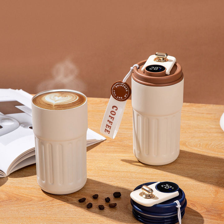 Damen Isolierter Kaffee Becher mit praktischem Klappverschluss Luvikno