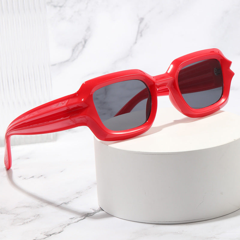 Dame moderne solbriller i samtidsdesign Luvikno