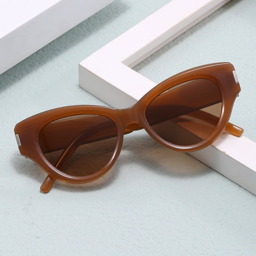 Dame Cat-Eye solbriller med moderne, iøynefallende design Luvikno